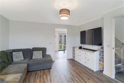 80 Carter Drive, Edinburgh, EH17 8GR - image 3