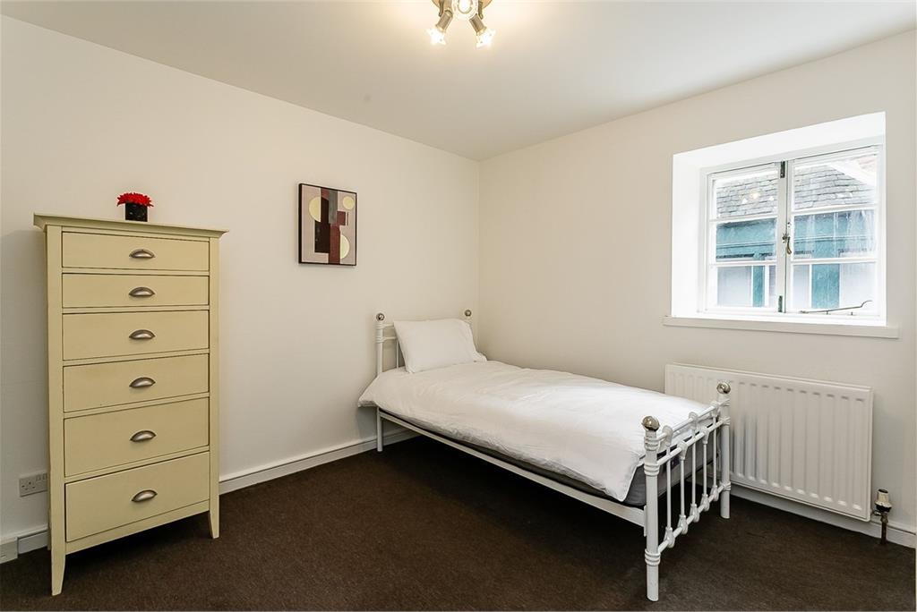 6 Nether Craigwell,
Edinburgh,
EH8 8DR - image 15