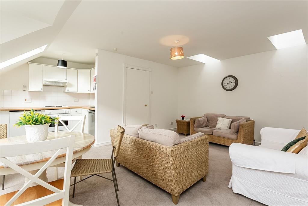 6 Nether Craigwell,
Edinburgh,
EH8 8DR - image 5
