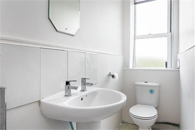 103/8 Harrison Road, Edinburgh, EH11 1LT - image 17