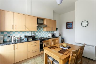 103/8 Harrison Road, Edinburgh, EH11 1LT - image 9