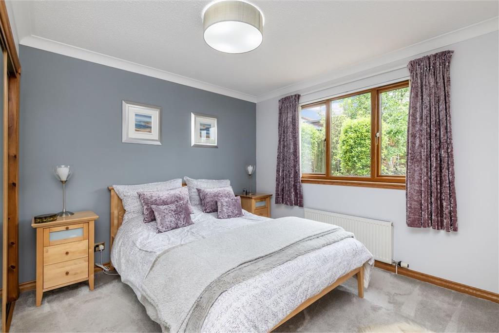 10 Craigfoot Walk,
Kirkcaldy,
KY1 1GA - image 6