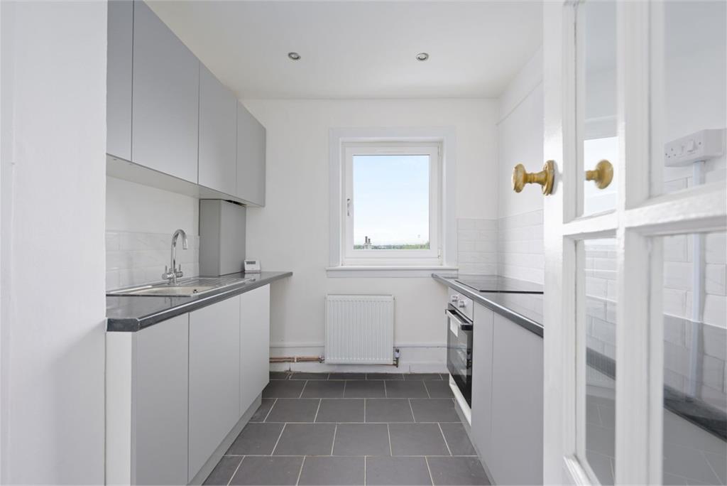 70 Blacklaw Road, Dunfermline, KY11 4AP - image 7
