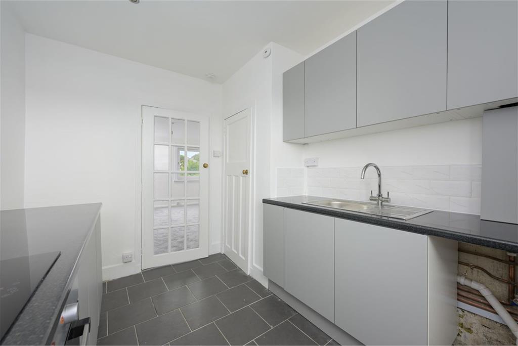 70 Blacklaw Road, Dunfermline, KY11 4AP - image 10