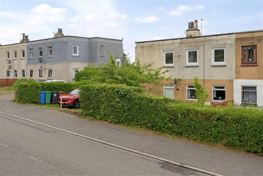 70 Blacklaw Road, Dunfermline, KY11 4AP - image 1