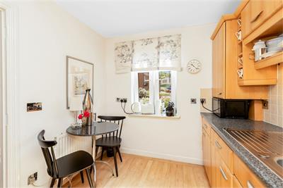 17/1 Craigend Park, Liberton, Edinburgh, EH16 5XX - image 5