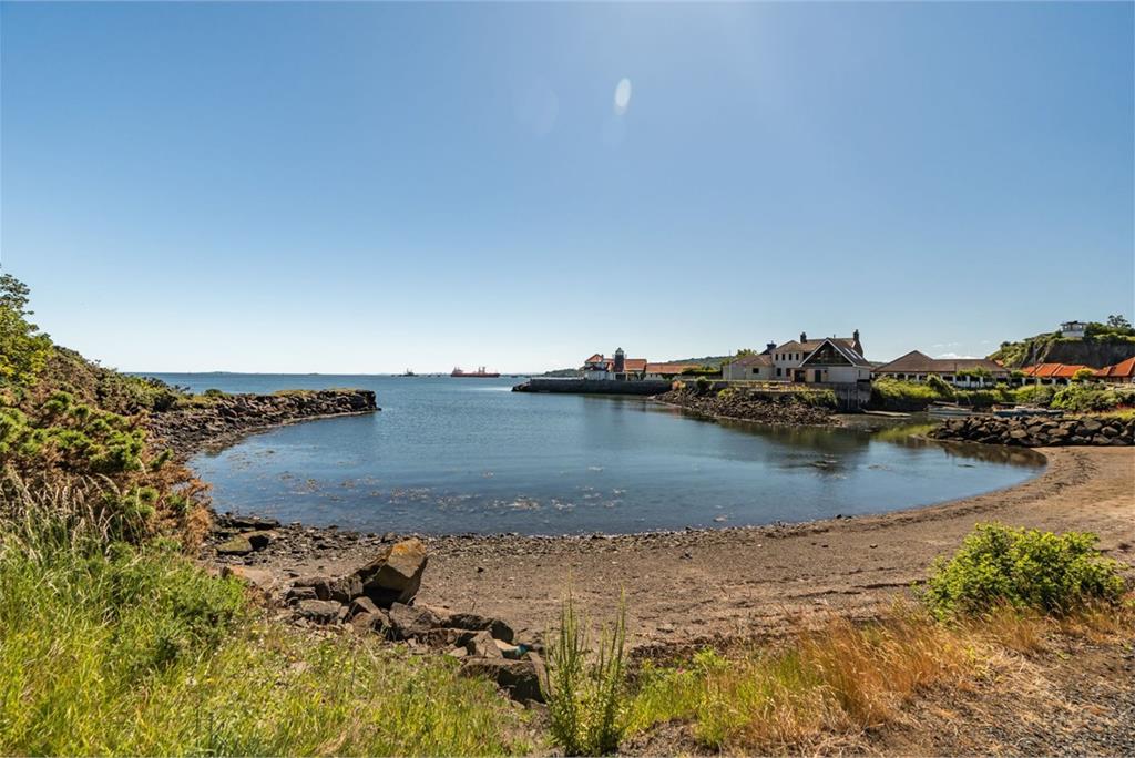 St James Bay House, Helen Lane, Inverkeithing, KY11 1JY - image 1