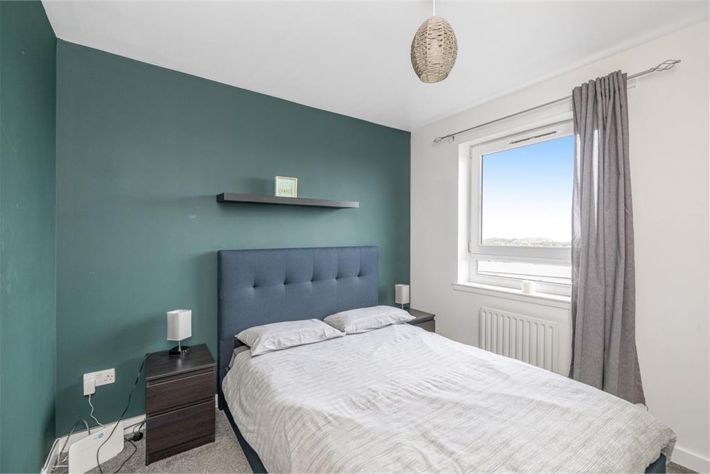 1/15 Hawkhill Close, Edinburgh, EH7 6AB - image 13