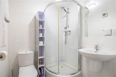 1/15 Hawkhill Close, Edinburgh, EH7 6AB - image 15