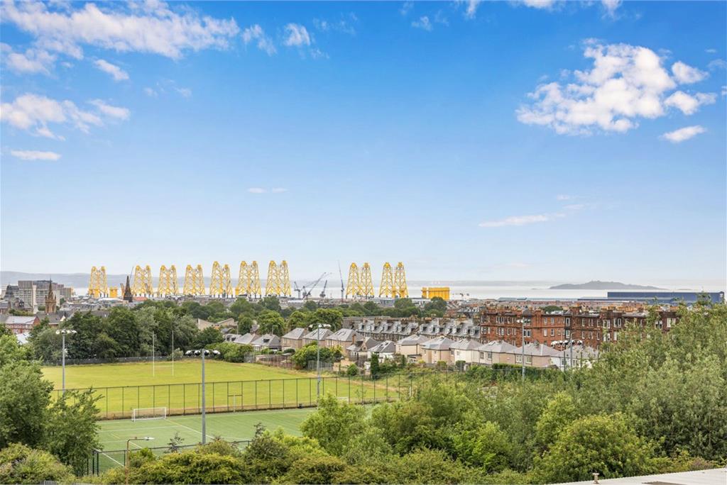 1/15 Hawkhill Close, Edinburgh, EH7 6AB - image 21