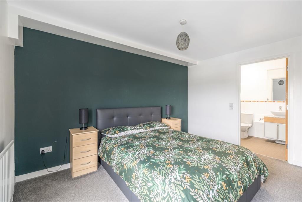 1/15 Hawkhill Close, Edinburgh, EH7 6AB - image 10