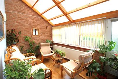 5 Douglas Terrace,
Lockerbie,
DG11 2DZ - image 10