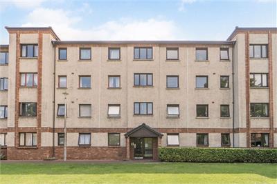 6/12 Hawthornden Place, Edinburgh, EH7 4RG - image 1