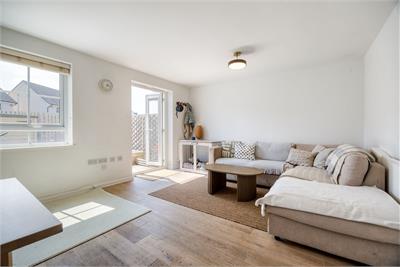 12 Rowberry Walk,
Prestonpans,
EH32 9GH - image 2