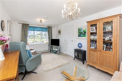 72 WildFlower Crescent, Ormiston, EH35 5AF - image 5