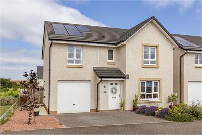 72 WildFlower Crescent, Ormiston, EH35 5AF - image 1