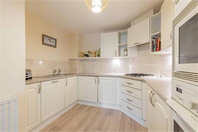 38/2 Meadow Place Road, Edinburgh, EH12 7RY - image 7
