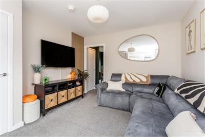 18 Glenalmond Place, Sighthill, Edinburgh EH11 4FF - image 2