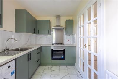 4/5 Carrick Knowe Avenue, Edinburgh, EH12 7BX - image 6