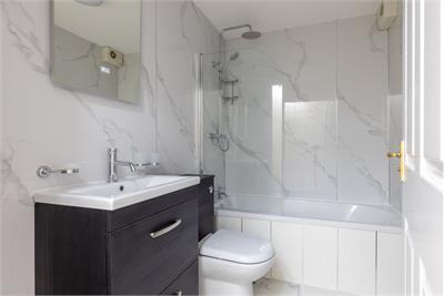 4/5 Carrick Knowe Avenue, Edinburgh, EH12 7BX - image 10
