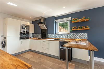 Victoria View, Beechbank, Selkirk, TD7 4ET - image 12
