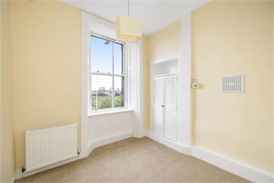 7 (1F2) Meadowbank Place, Meadowbank, Edinburgh, EH8 7AW - image 10