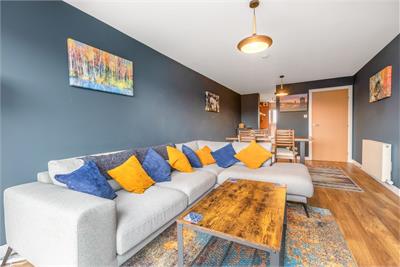 3/29, Salamander Court, Leith, Edinburgh, EH6 7JE - image 3