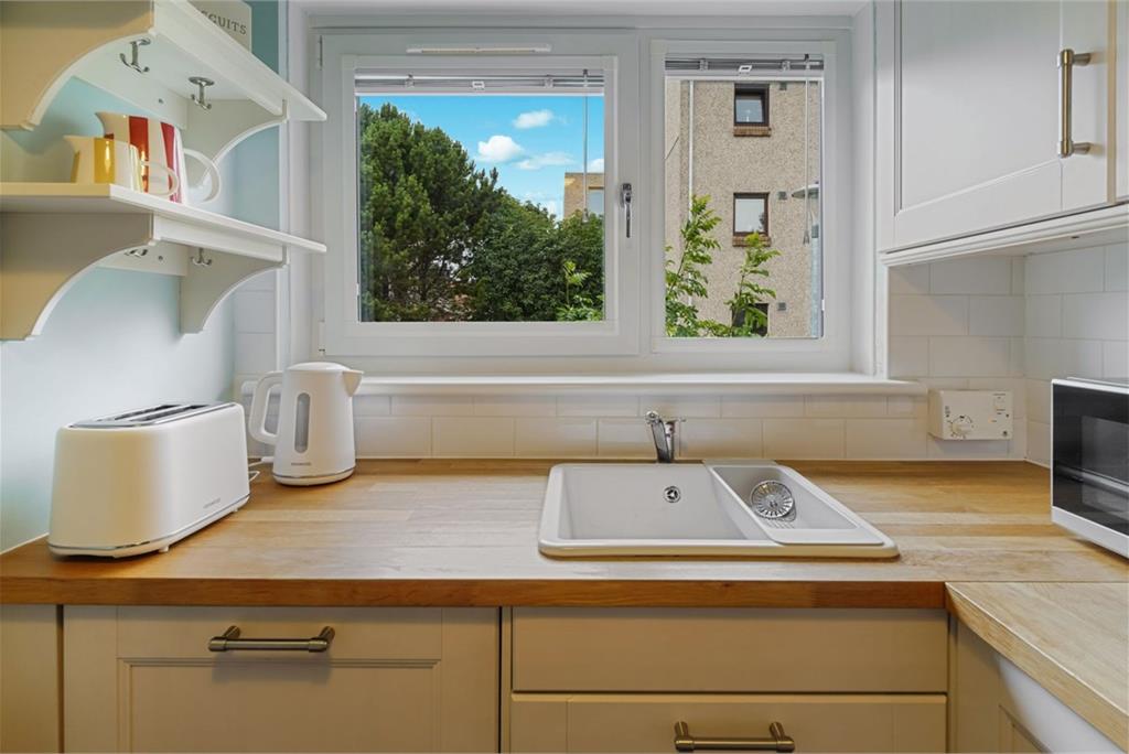 40 Pilrig House Close, Edinburgh, EH6 5RF - image 8