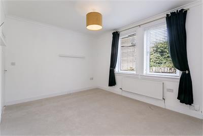 7 Lochend Quadrant, Edinburgh, EH7 6DL - image 4