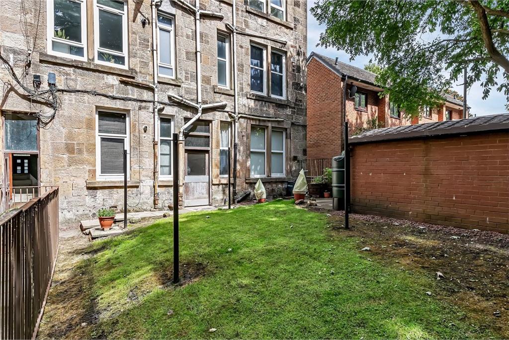 3/1,
6 Dairsie Street,
Muirend
Glasgow,
G44 3EH - image 6
