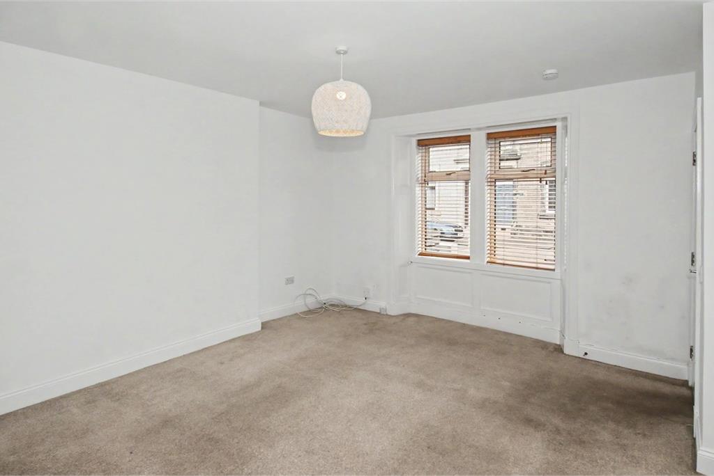 25 South Dewar Street,
Dunfermline,
KY12 8AR - image 2