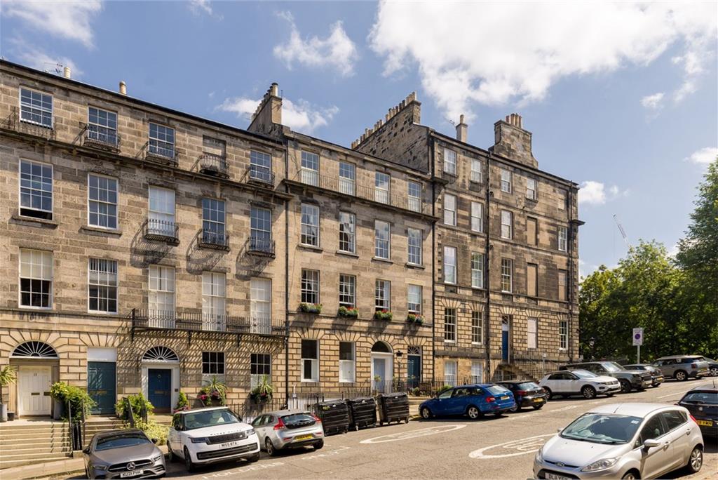 5/2 Nelson Street, New Town, Edinburgh, EH3 6LF - image 2
