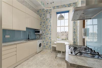 5/2 Nelson Street, New Town, Edinburgh, EH3 6LF - image 4