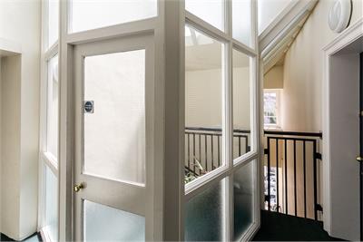 2/9 Giles Street, Edinburgh, EH6 6DJ - image 21