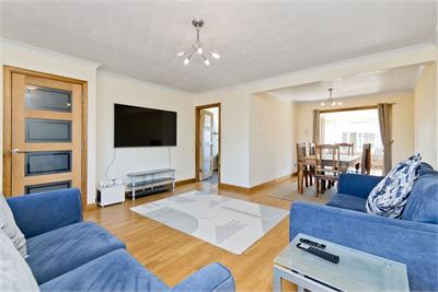 22 Andrew Lang Crescent,
St. Andrews,
KY16 8YL - image 2