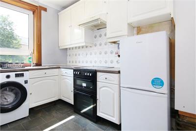 28/4 Stenhouse Avenue West, Stenhouse, Edinburgh, EH11 3EU - image 5