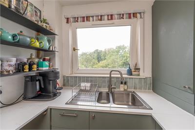 Flat 14, 1 Pentland Drive, Edinburgh, EH10 6PU - image 12