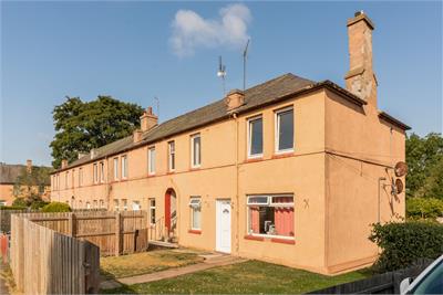 124/2 Stenhouse Crescent, Edinburgh, EH11 3HU - image 1