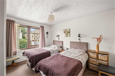 7/4 Wardiefield, Edinburgh, EH5 1RX - image 16