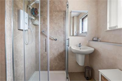 7/4 Wardiefield, Edinburgh, EH5 1RX - image 22
