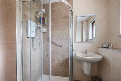 7/4 Wardiefield, Edinburgh, EH5 1RX - image 23