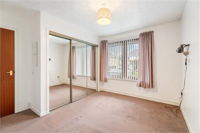 7/4 Wardiefield, Edinburgh, EH5 1RX - image 9
