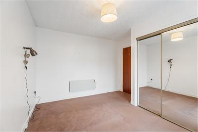 7/4 Wardiefield, Edinburgh, EH5 1RX - image 10