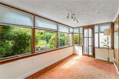 3 Mortonhall Park Way, Edinburgh, EH17 8BW - image 2
