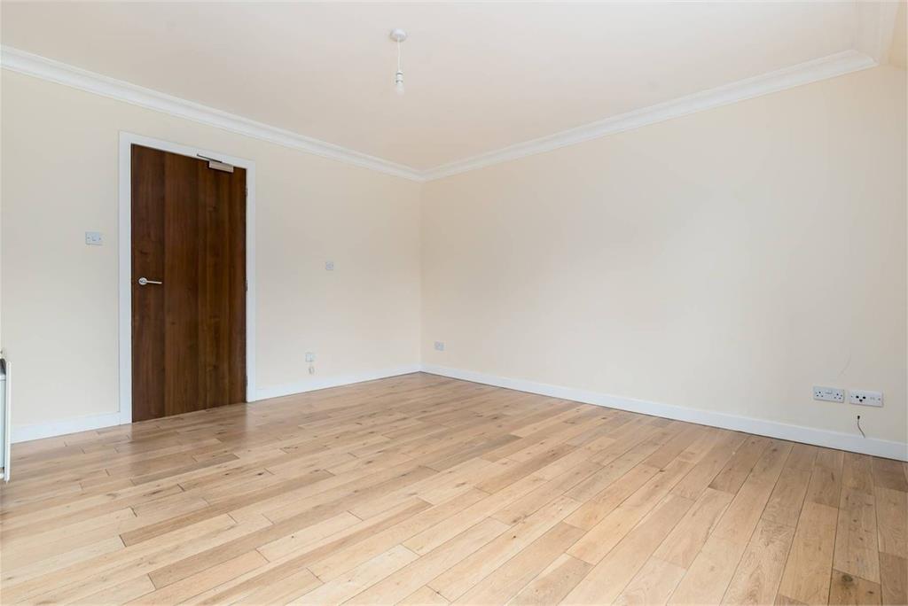 9/5 Old Dalkeith Road,
Prestonfield,
Edinburgh,
EH16 4TE - image 6