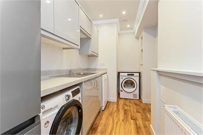 6 Dolphin Gardens East, Currie, EH14 5RB - image 10