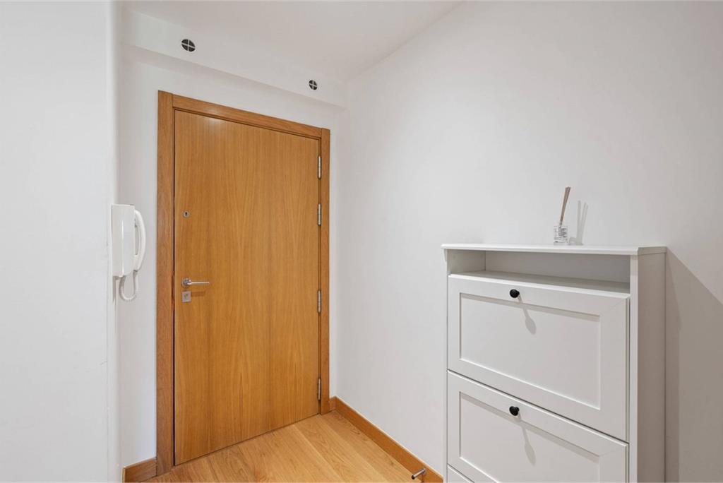 5/12 Western Harbour Way, , Edinburgh, EH6 6LP - image 2