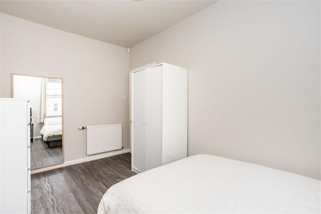 4/2 Restalrig Road South, EDINBURGH, EH7 6LD - image 7