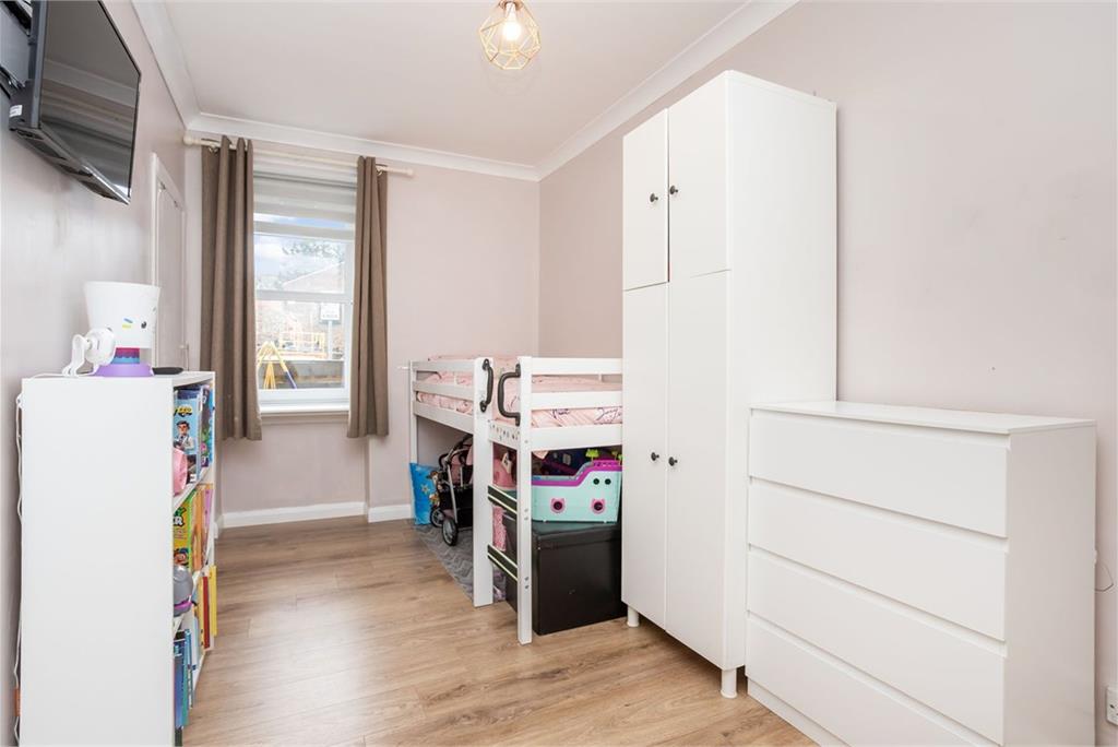 4/2 Restalrig Road South, EDINBURGH, EH7 6LD - image 8