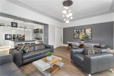 The Thorns, 13 Forkneuk Road, Uphall, West Lothian, EH52 6BL - image 11